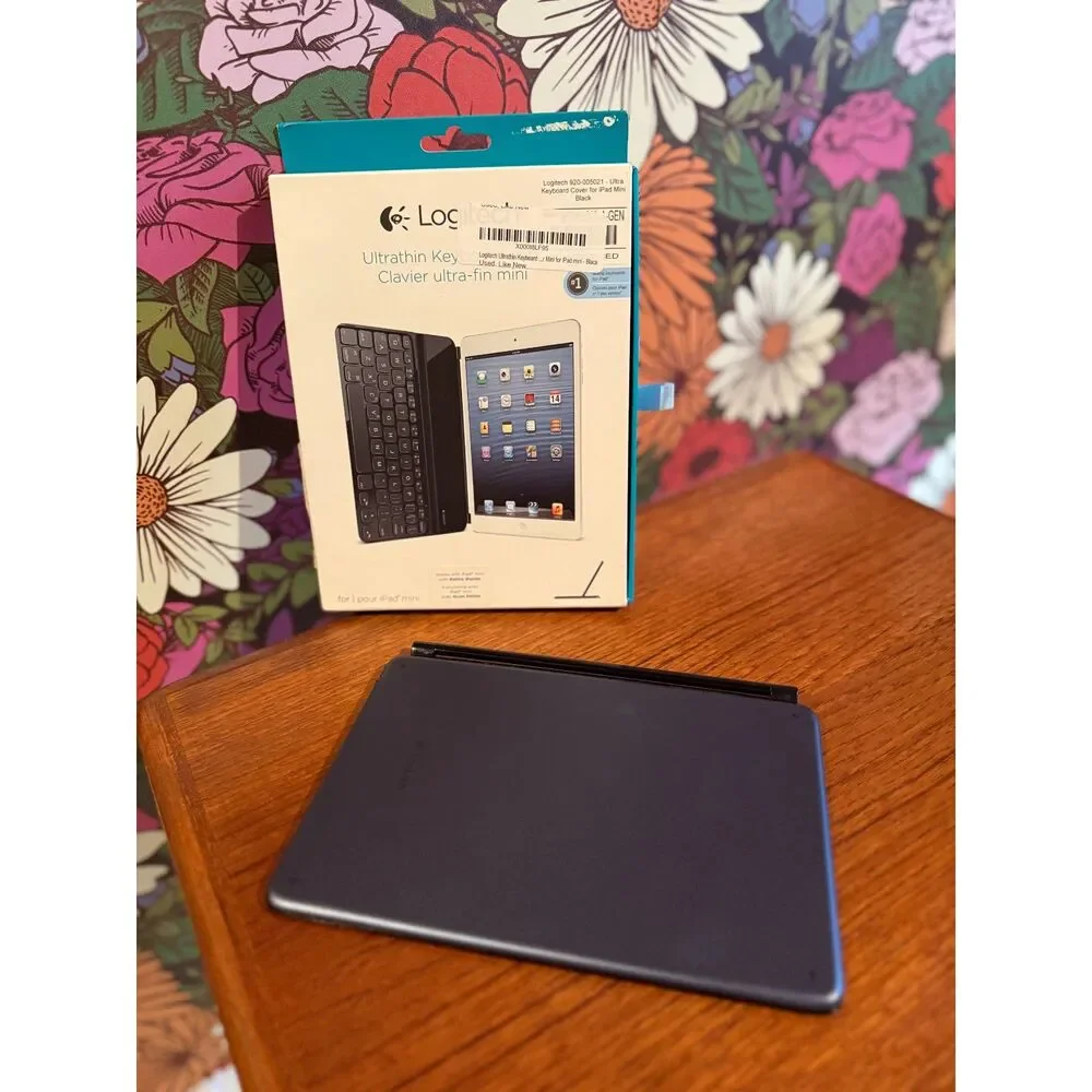 Logitech Ultrathin Keyboard for iPad Mini Model LOG920005021 in Black